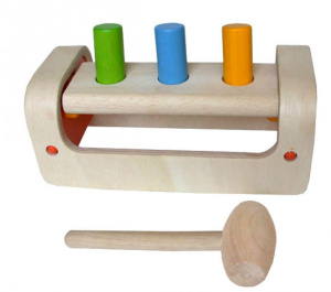 Молоток с колышками