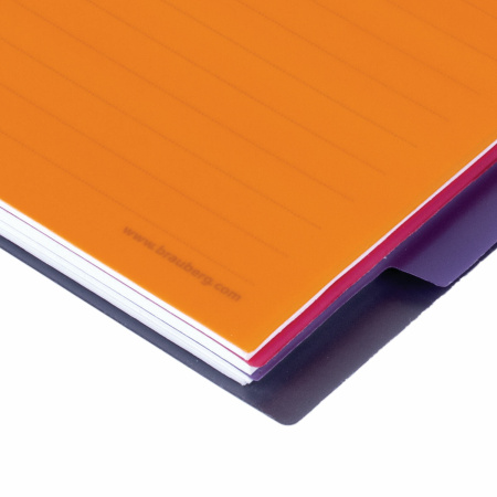 Тетрадь-блокнот A5 (170x215мм) 120л. BRAUBERG "Rich", 4 разделителя, обл.пластик, линия